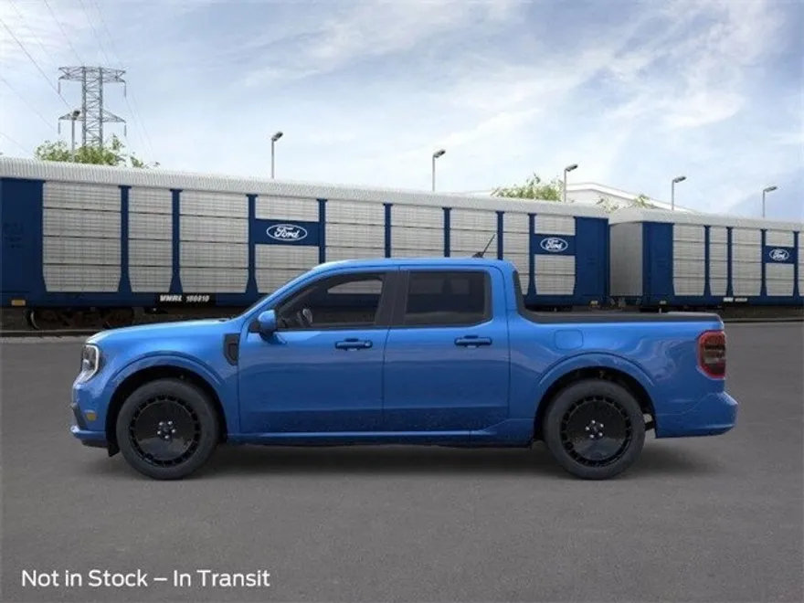 2025 Ford Maverick photo 1