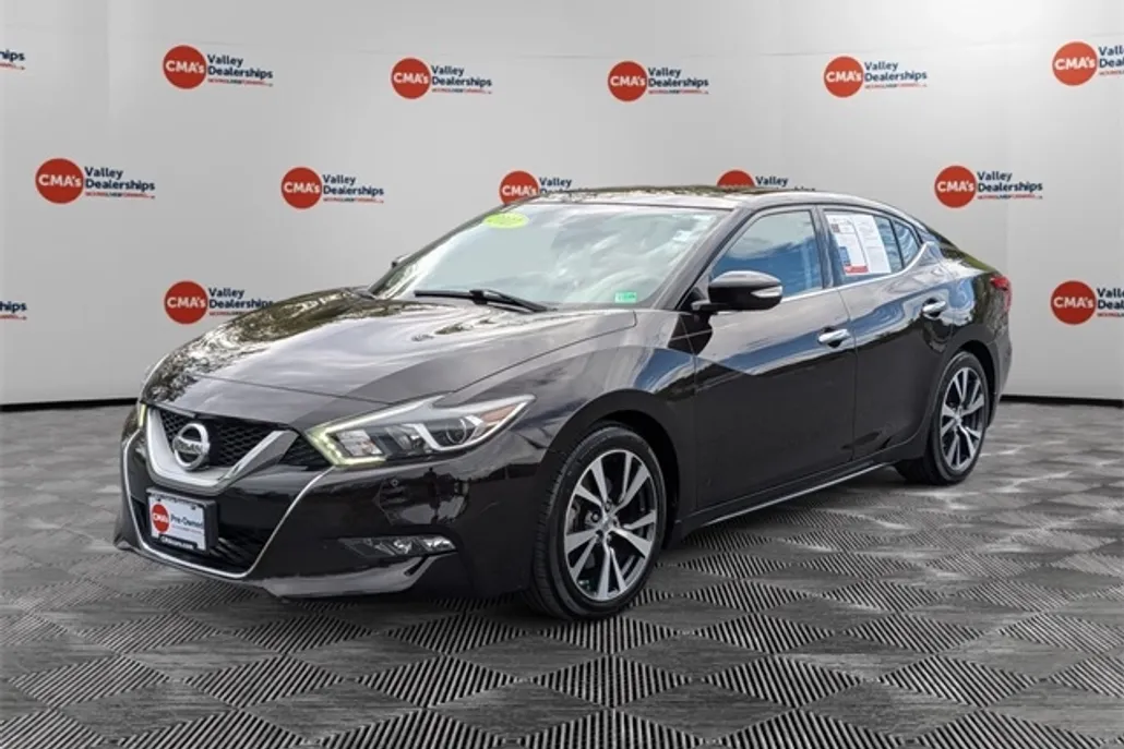 2017 Nissan Maxima SL photo 1