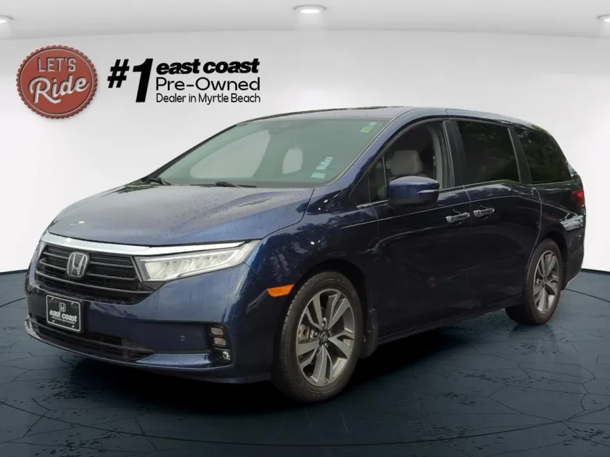 2023 Honda Odyssey Touring photo 1