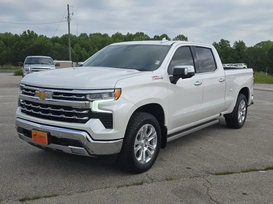 2024 Chevrolet Silverado 1500 LTZ photo 1