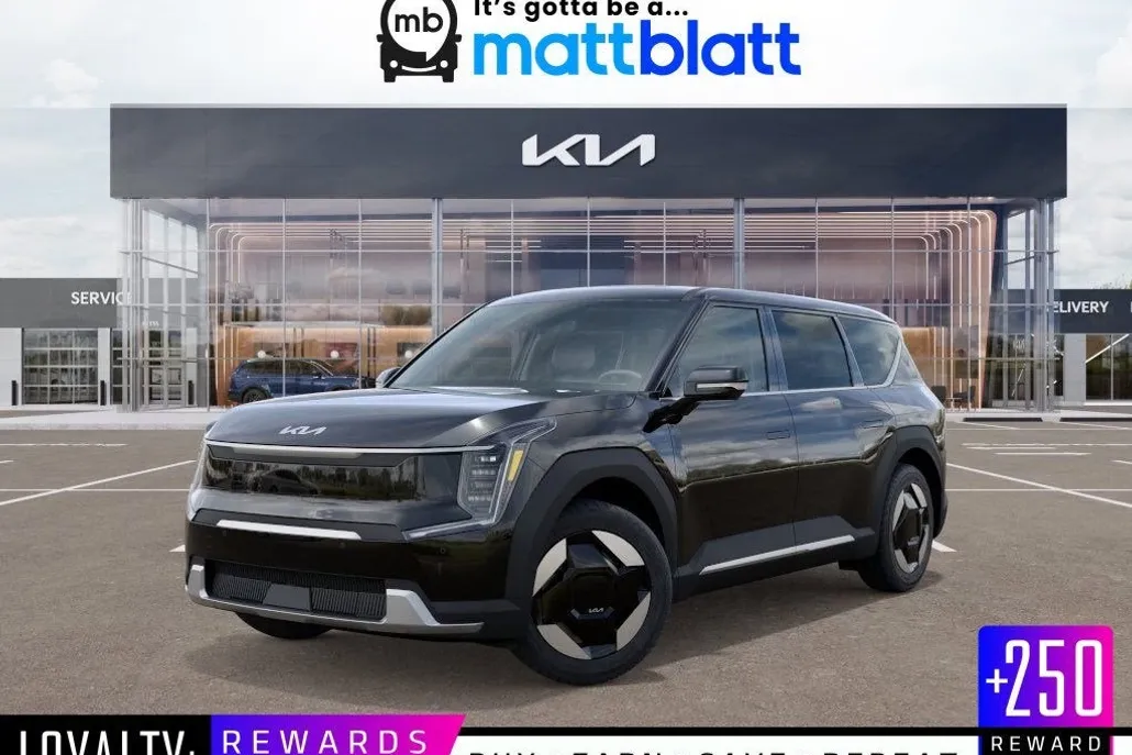 2026 Kia EV9 Light Long Range photo 1