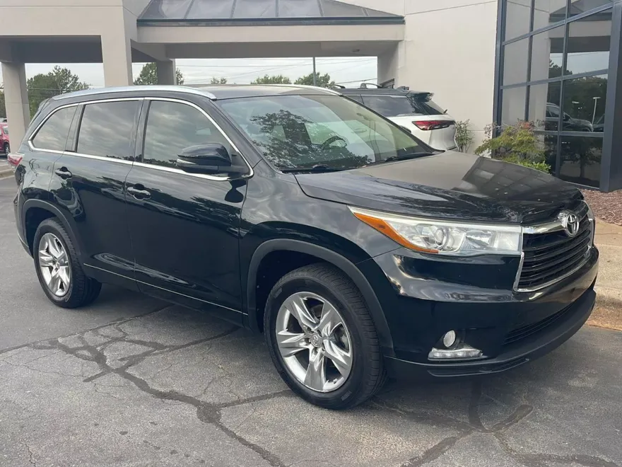 2015 Toyota Highlander Limited photo 1