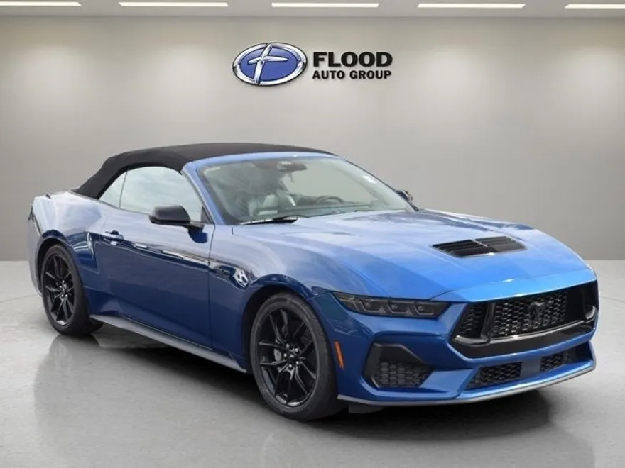 2024 Ford Mustang GT Premium Convertible photo 1