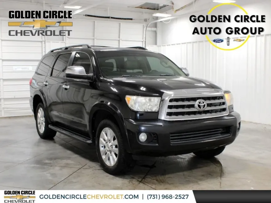 2012 Toyota Sequoia Platinum photo 1