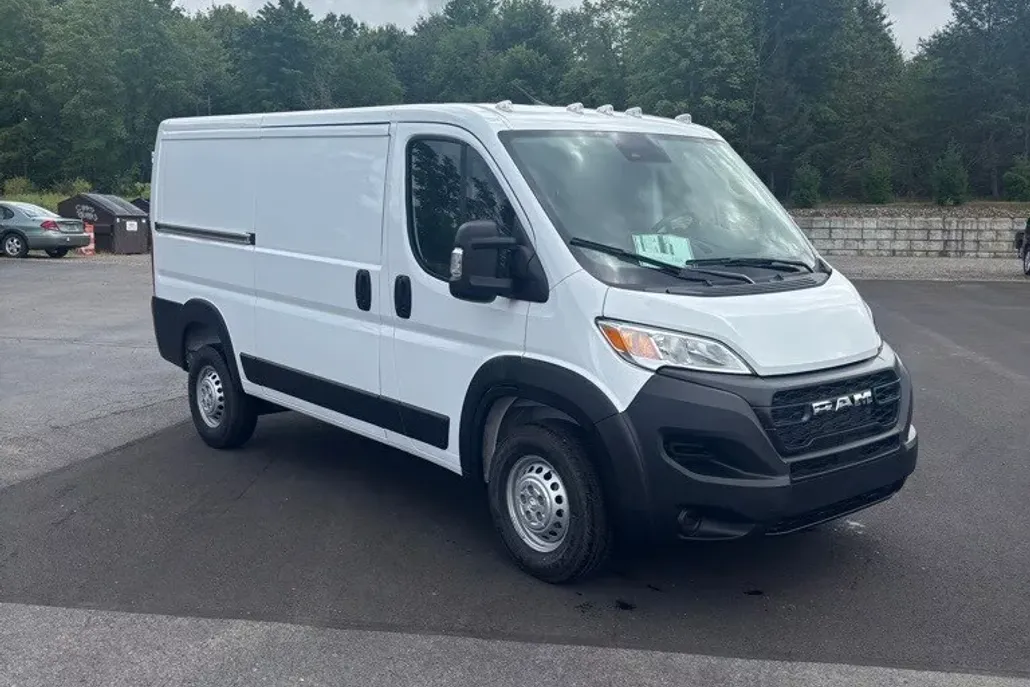 2025 Ram ProMaster 1500 Tradesman Cargo Van photo 1