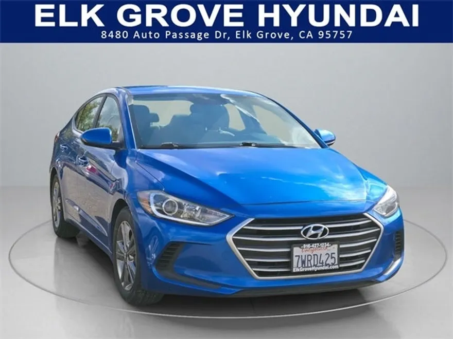 2017 Hyundai Elantra SE photo 1
