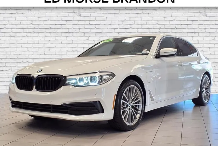 2020 Bmw 530e Sedan photo 1