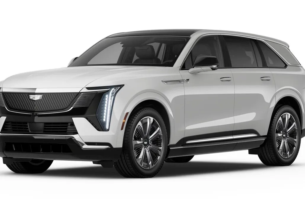 2025 Cadillac Escalade IQ Luxury photo 1