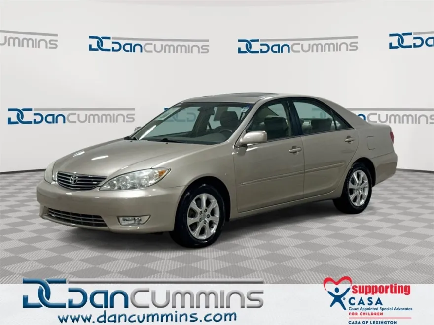 2005 Toyota Camry XLE photo 1