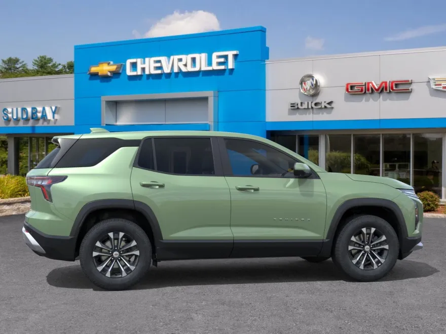 2026 Chevrolet Equinox LT photo 1