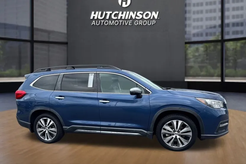 2021 Subaru Ascent Touring photo 1
