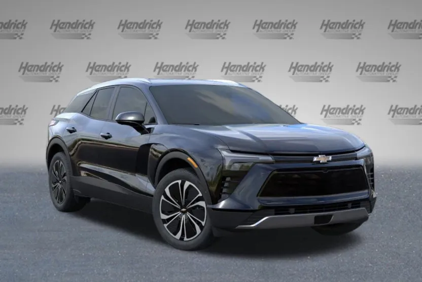 2025 Chevrolet Blazer EV photo 1