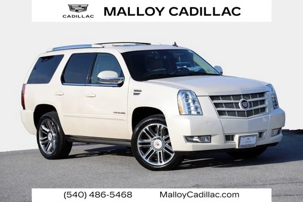 2013 Cadillac Escalade Premium photo 1