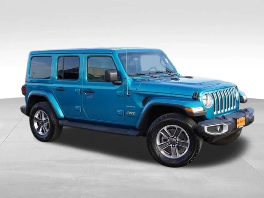 2020 Jeep Wrangler Unlimited Sahara photo 1