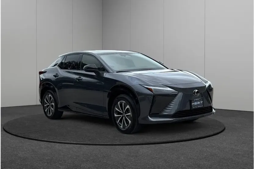 2024 Lexus RZ 300e Premium photo 1