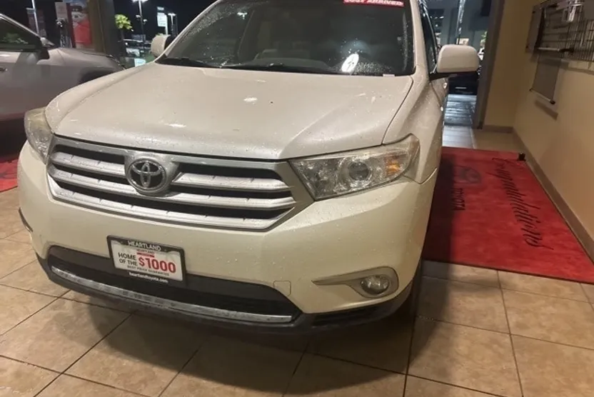 2012 Toyota Highlander Limited photo 1