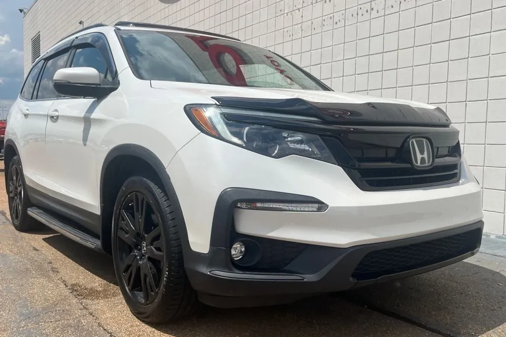2021 Honda Pilot Special Edition photo 1
