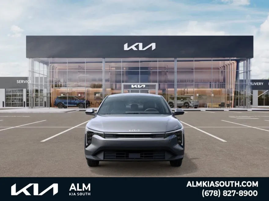2025 Kia K4 LXS photo 1