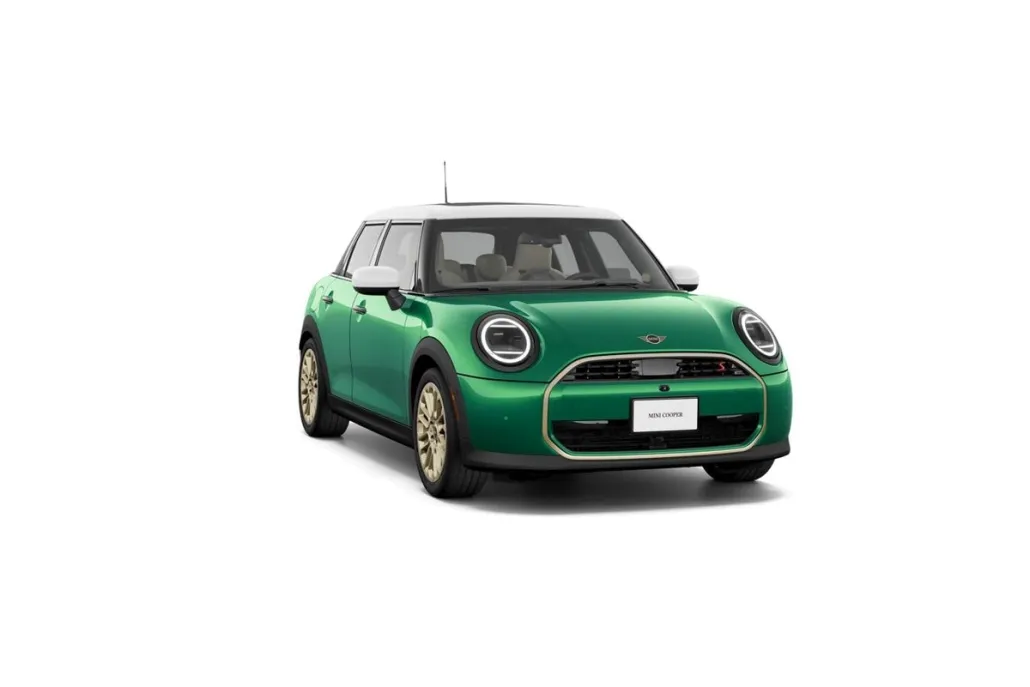 2026 Mini Cooper 4 Door Hardtop S Iconic photo 1