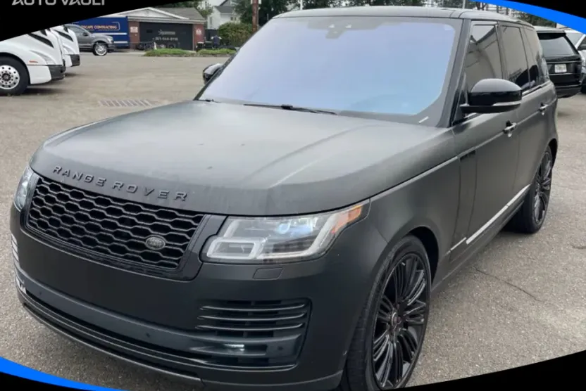 2018 Land Rover Range Rover HSE photo 1