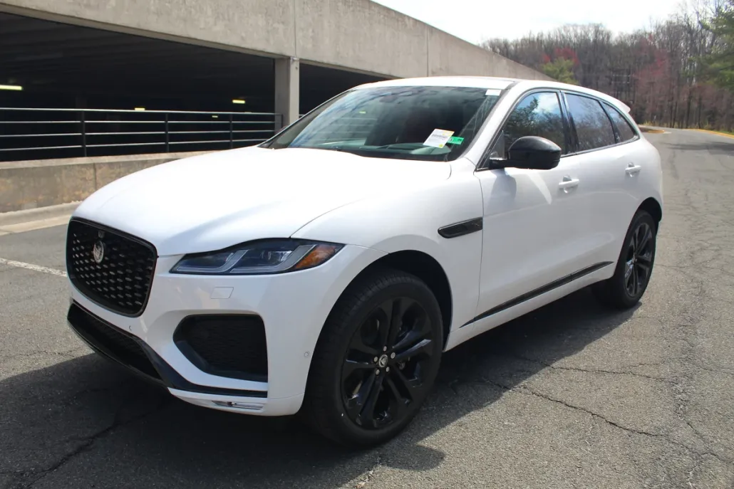 2026 Jaguar F-PACE P250 R-Dynamic S photo 1