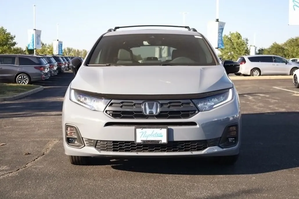 2026 Honda Odyssey photo 1