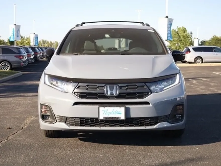 2026 Honda Odyssey photo 1