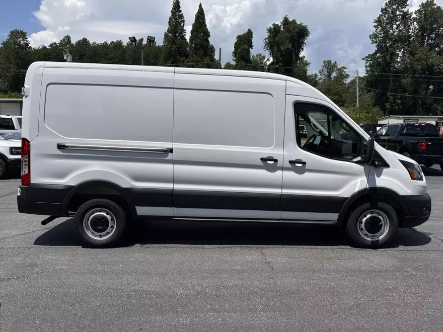 2025 Ford Transit Cargo Van photo 1