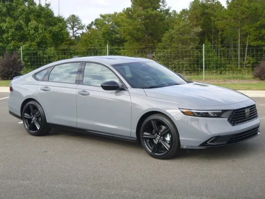 2025 Honda Accord Hybrid Sport-L photo 1