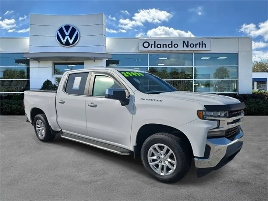 2020 Chevrolet Silverado 1500 LT photo 1