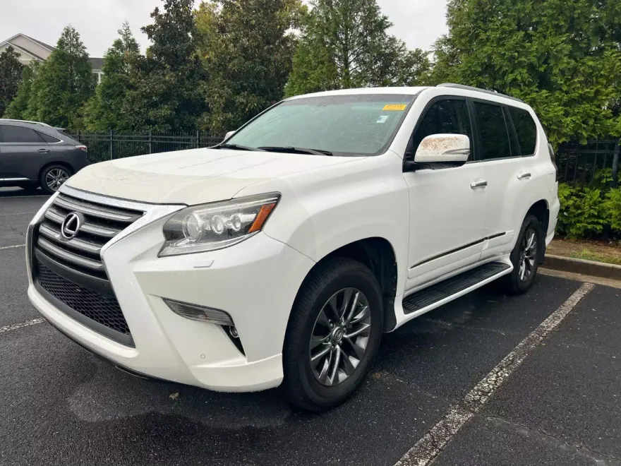 2016 Lexus GX 460 Luxury photo 1