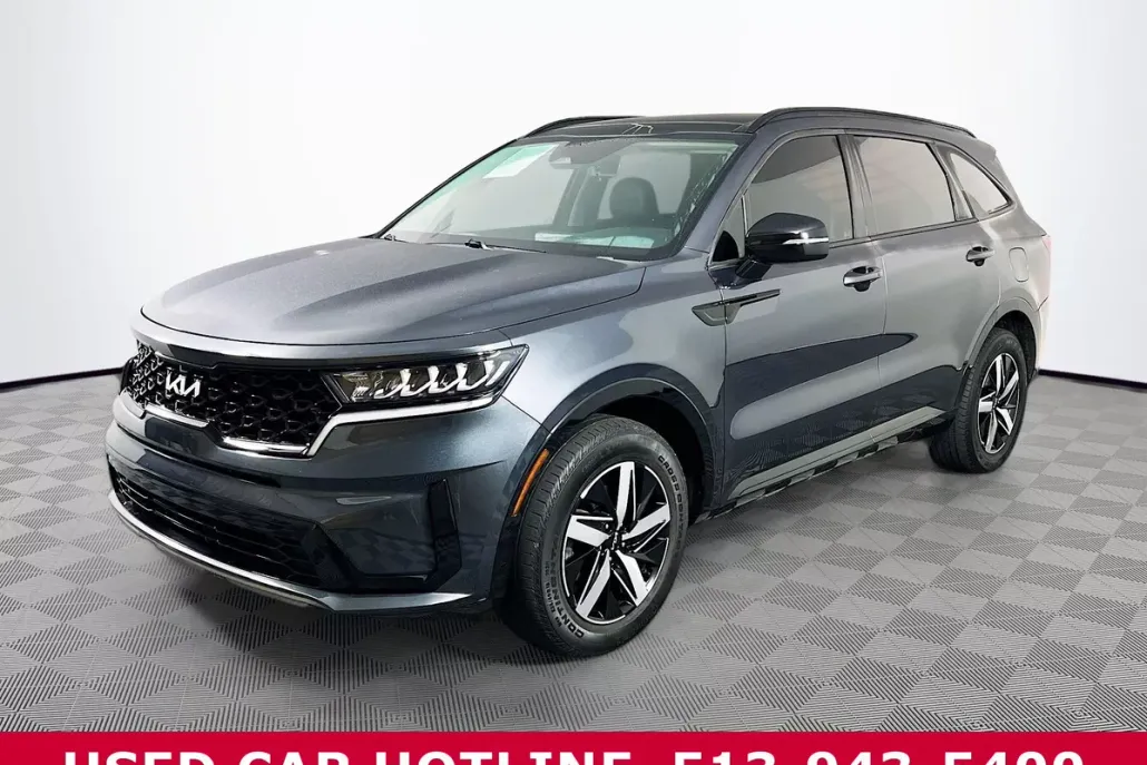 2022 Kia Sorento S photo 1