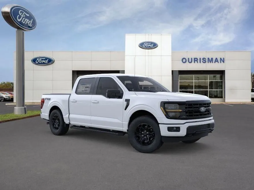 2025 Ford F-150 XLT photo 1