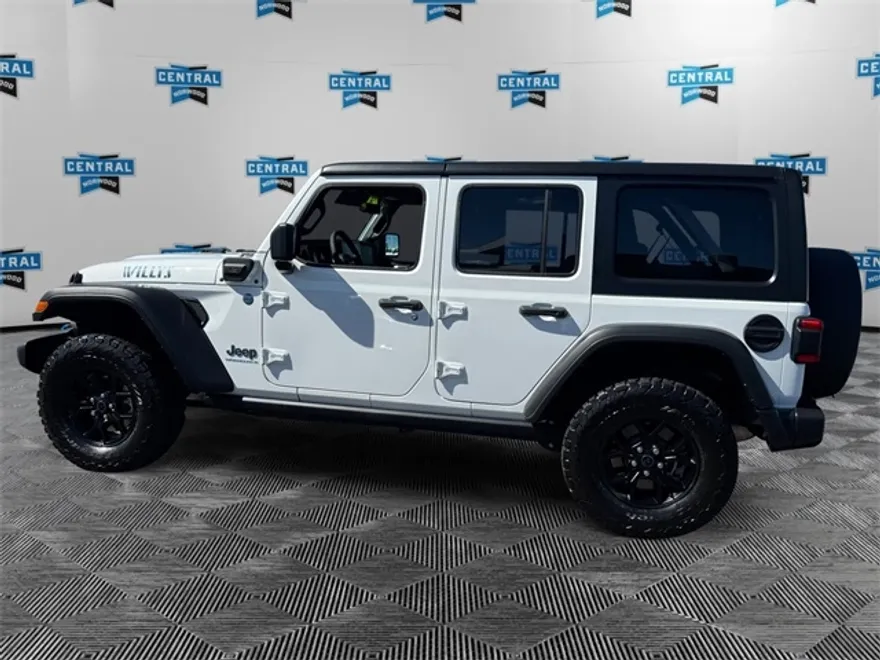 2024 Jeep Wrangler Willys 4xe photo 1