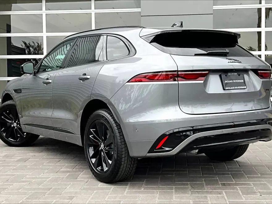 2026 Jaguar F-PACE P250 R-Dynamic S photo 1