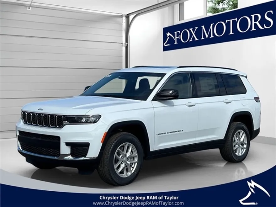 2025 Jeep Grand Cherokee Laredo photo 1