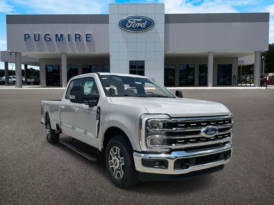 2026 Ford F-350 Lariat photo 1