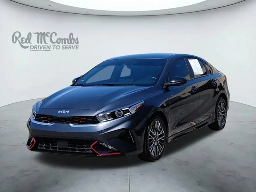 2024 Kia Forte GT-Line photo 1