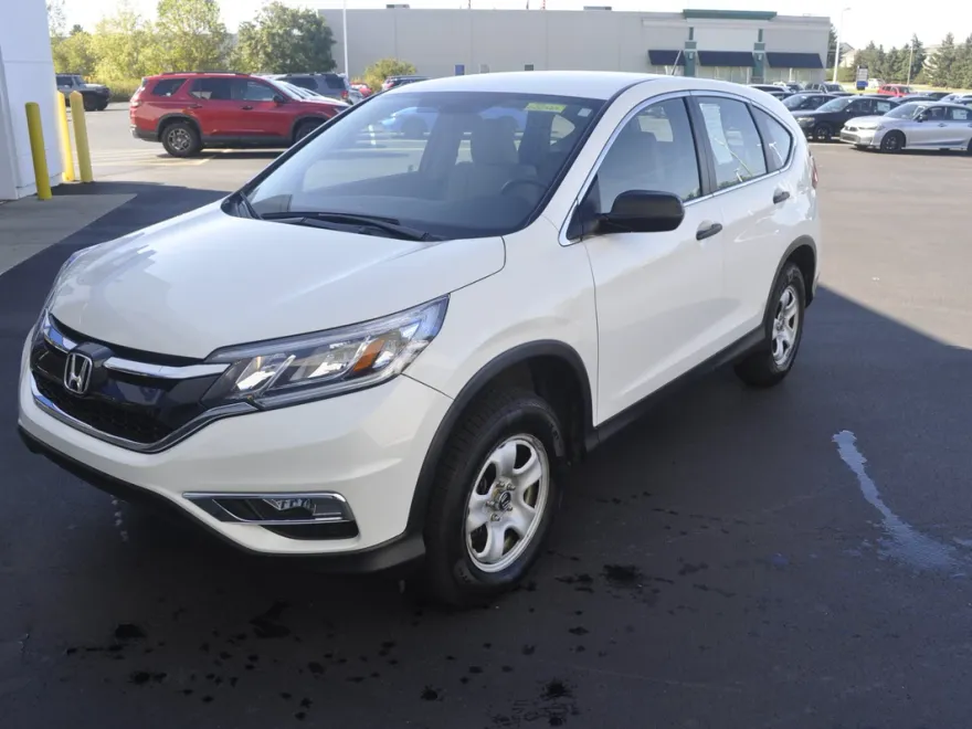 2016 Honda CR-V LX photo 1