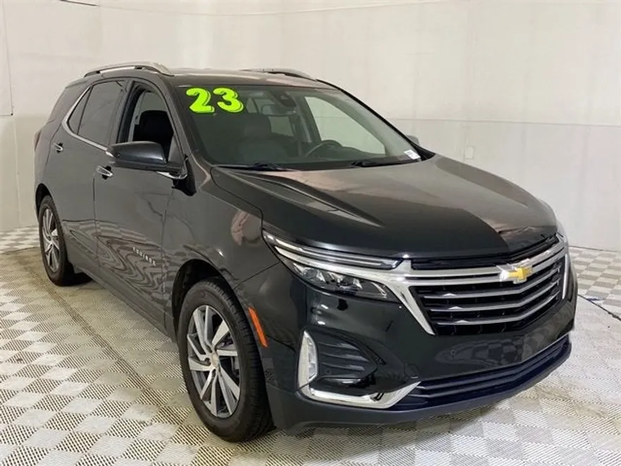 2023 Chevrolet Equinox Premier photo 1