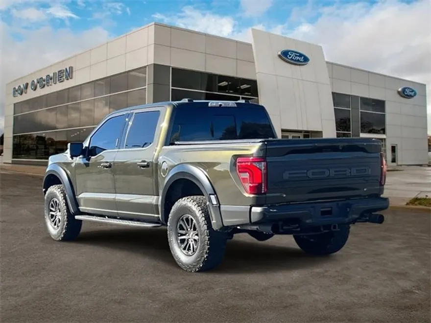 2024 Ford F-150 Raptor photo 2