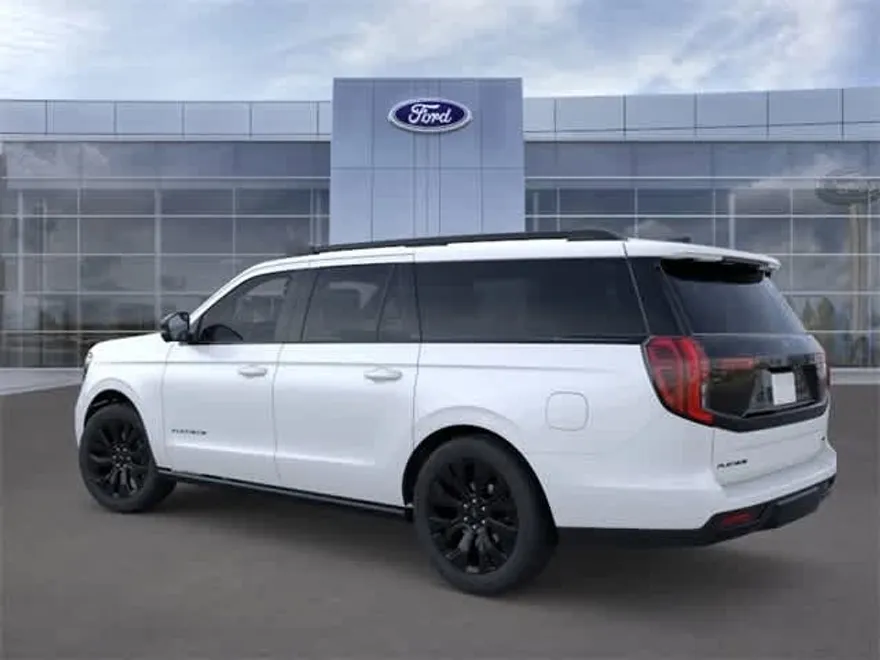 2025 Ford Expedition Platinum MAX photo 2