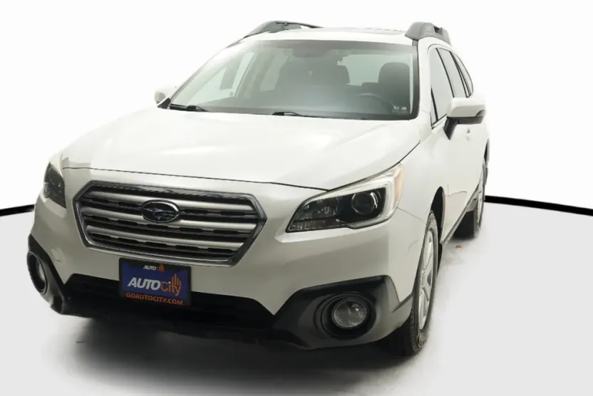 2015 Subaru Outback 2.5i Premium photo 1