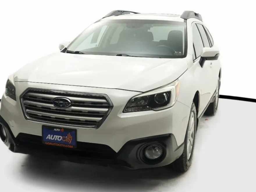 2015 Subaru Outback 2.5i Premium photo 1
