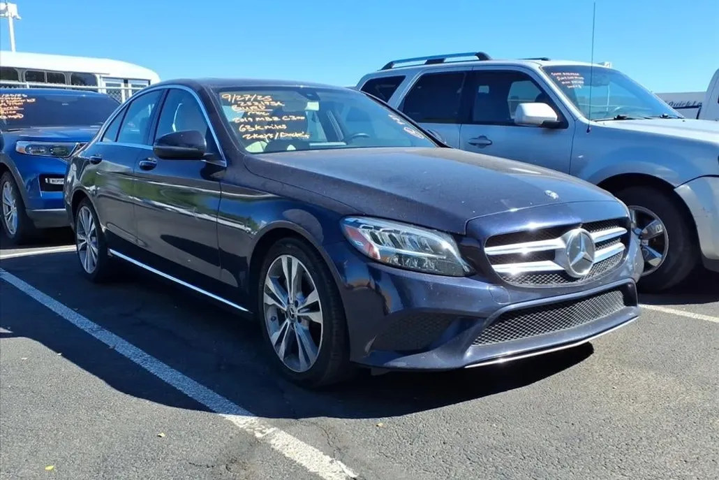 2019 Mercedes Benz C 300 photo 1