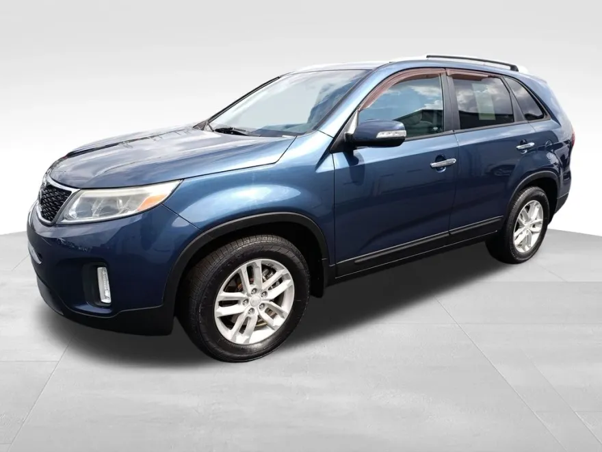 2015 Kia Sorento LX photo 1