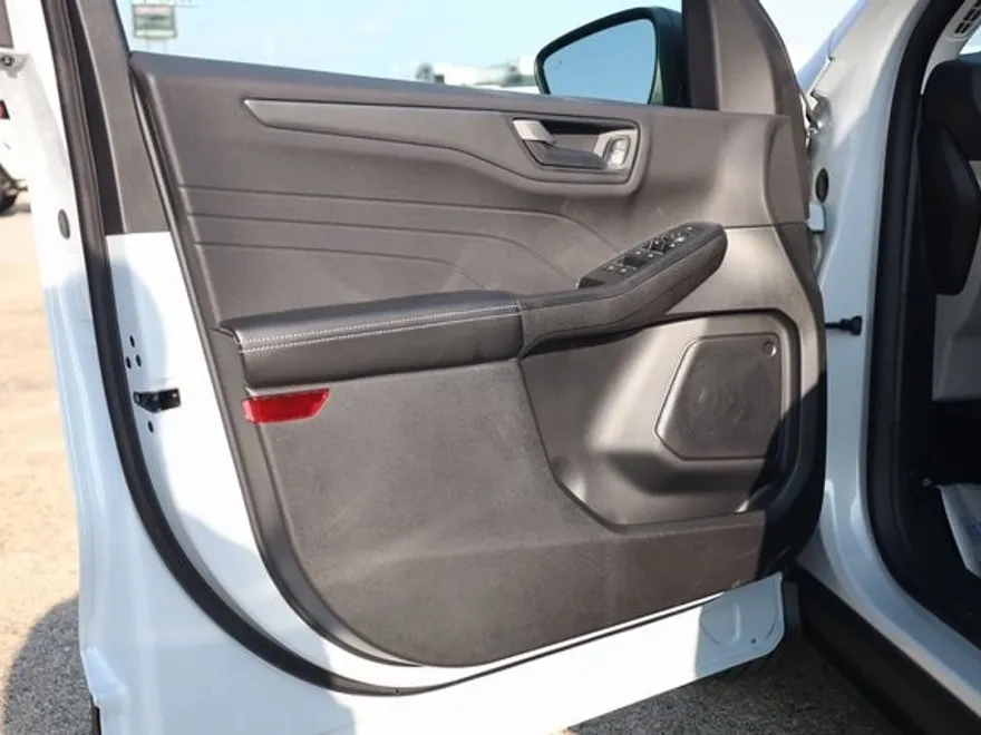 2025 Ford Escape Active photo 1