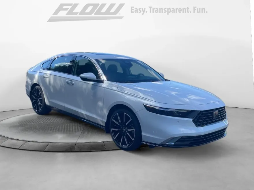 2025 Honda Accord Hybrid Touring photo 1