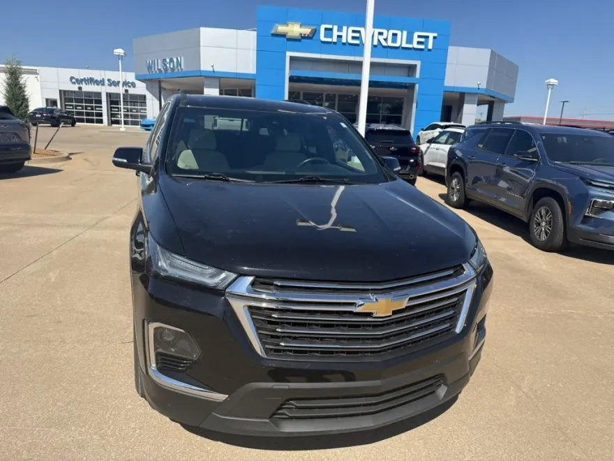 2022 Chevrolet Traverse Cloth photo 1