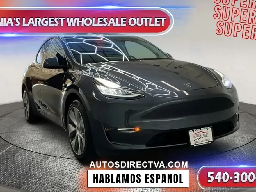 2022 Tesla Model Y Long Range photo 1